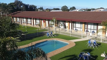 Outdoor pool, pool umbrellas