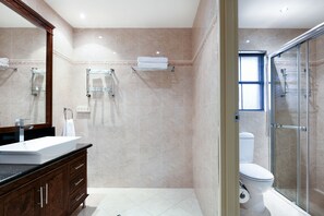 Habitació familiar | Bany | Articles de tocador respectuosos amb el medi ambient 