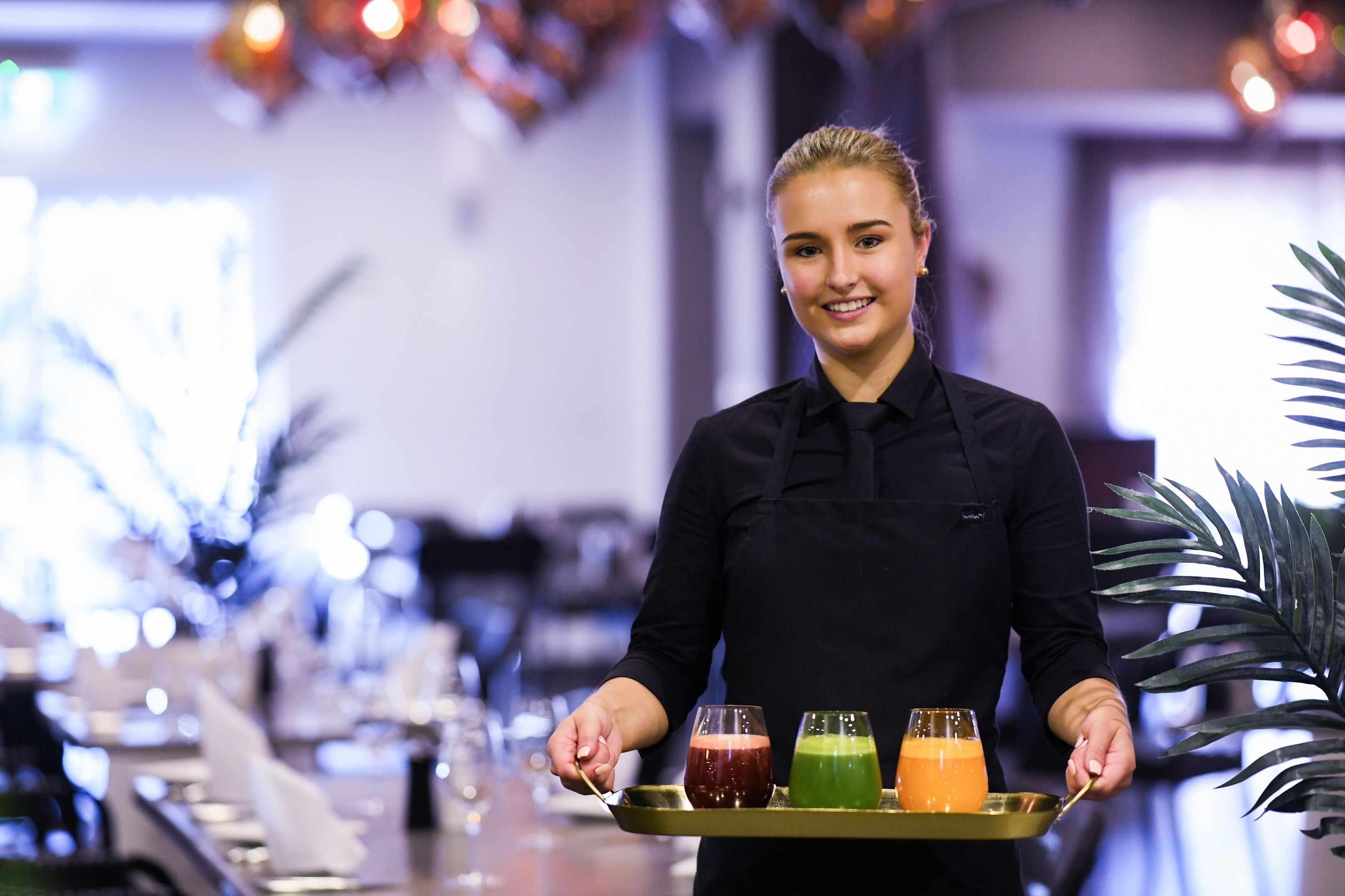 Petit déjeuner, déjeuner, dîner et brunch servis sur place