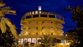 Front of property – evening/night