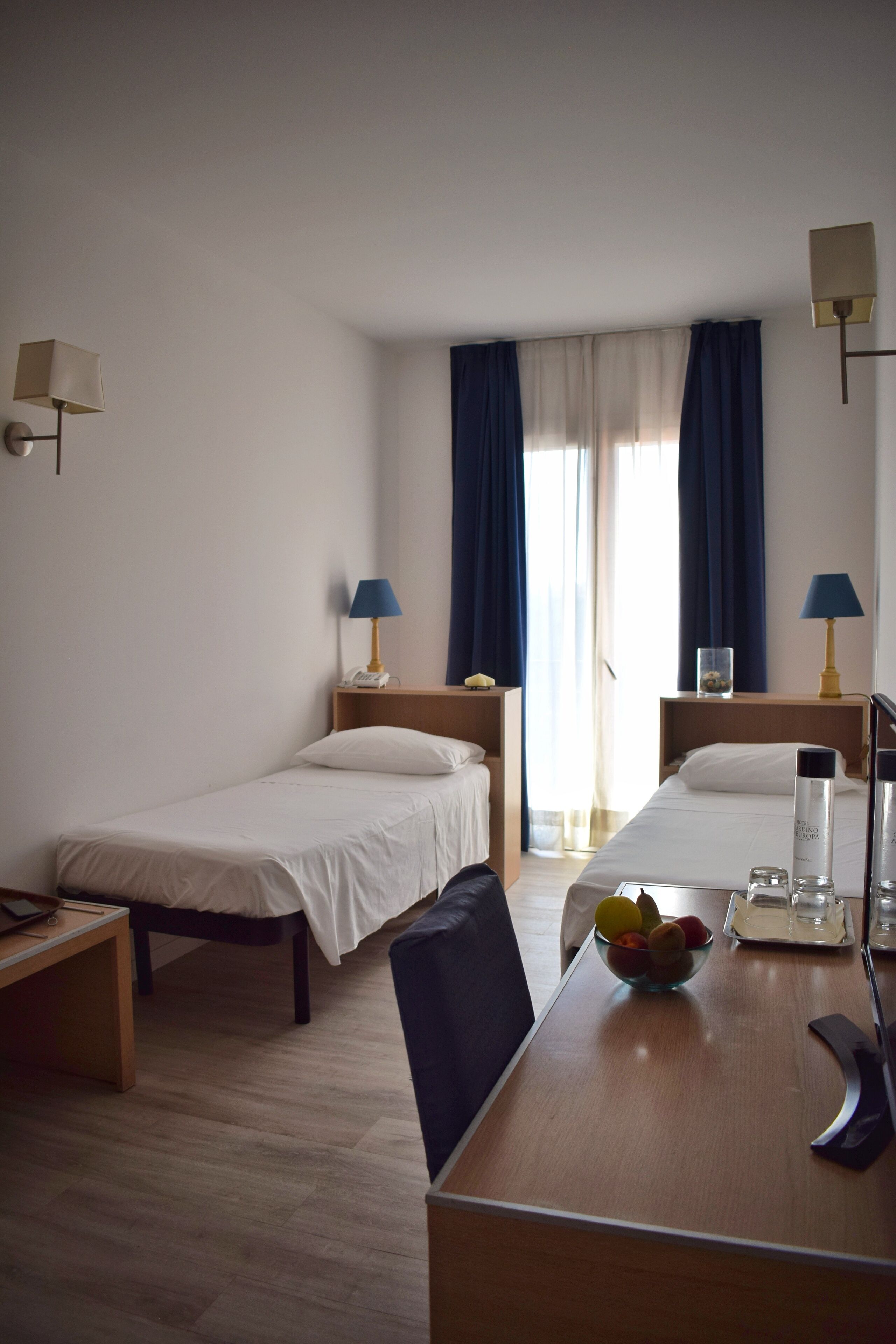 double room | minibar, in-room safe, desk, free cots/infant beds