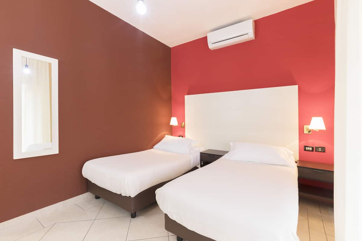 In-room safe, desk, laptop workspace, soundproofing