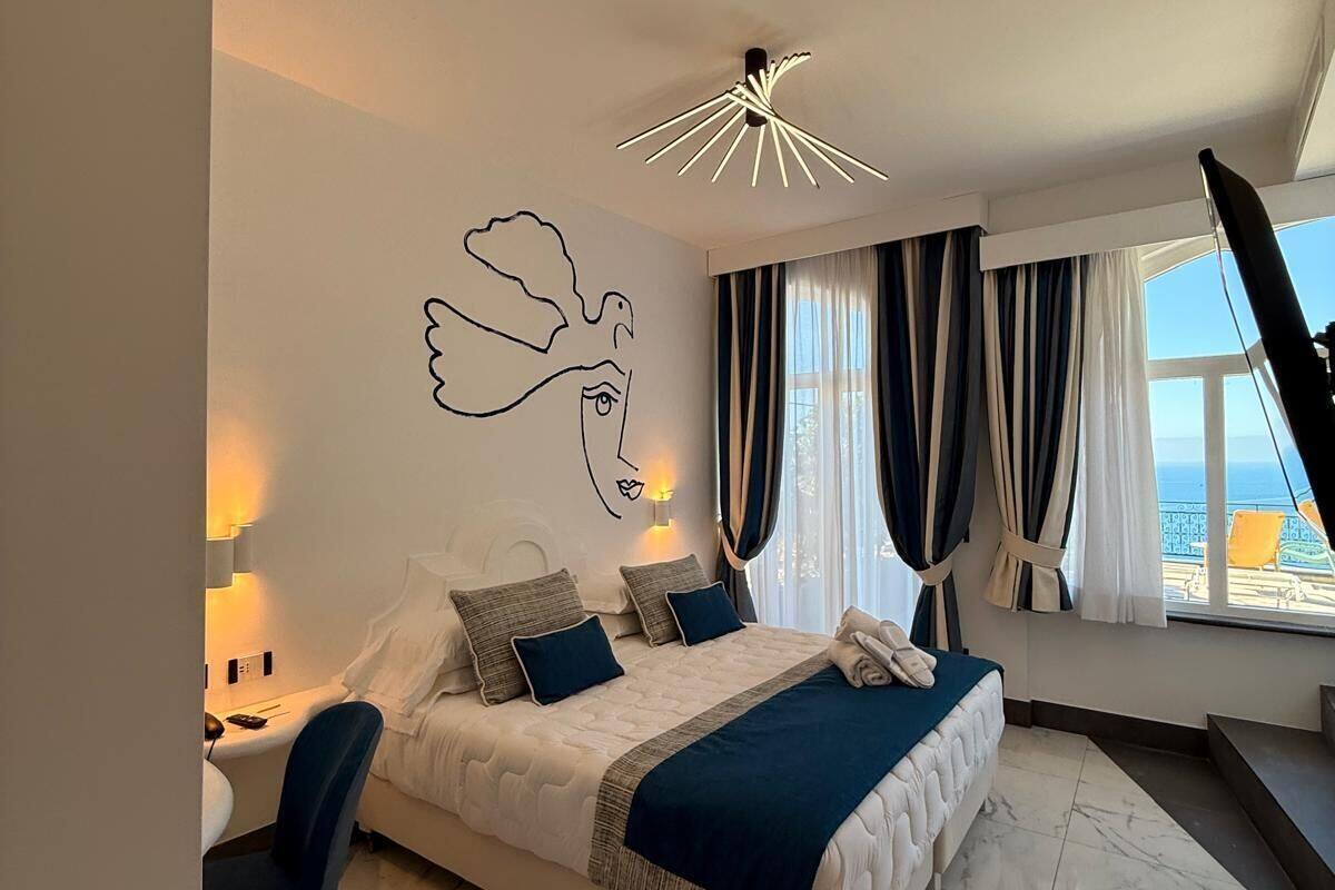 junior room | 1 bedroom, premium bedding, memory-foam beds, minibar