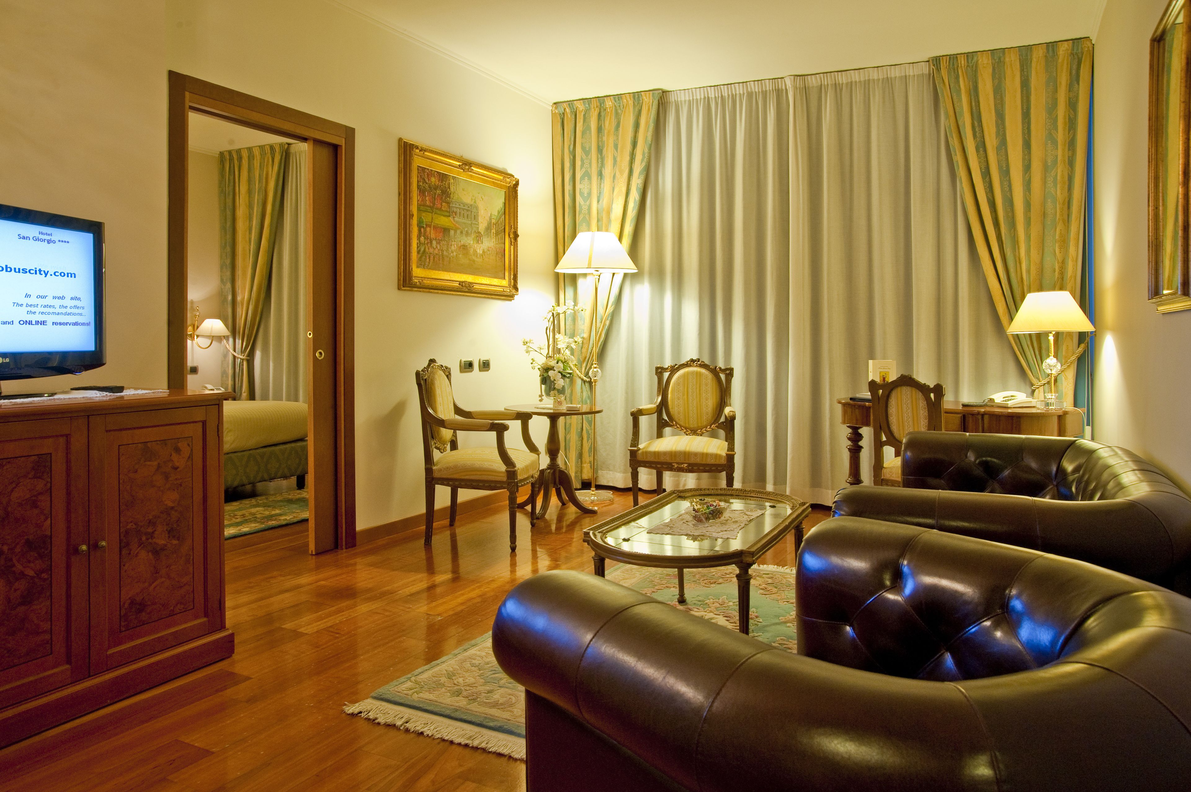 minibar, in-room safe, desk, blackout curtains