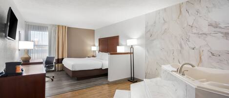 Basic Single Room, 1 King Bed, Non Smoking | Egyptian cotton sheets, premium bedding, blackout drapes