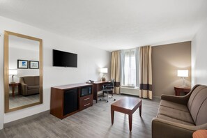 Suite, 1 très grand lit et 1 canapé-lit, non-fumeurs | Draps en coton égyptien, literie de qualité supérieure