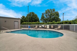 Piscine extérieure