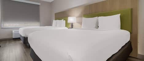 Room, 2 Queen Beds, Non Smoking