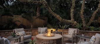 Courtyard Cocoa Beach Cape Canaveral