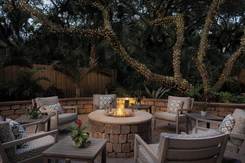 Courtyard Cocoa Beach Cape Canaveral