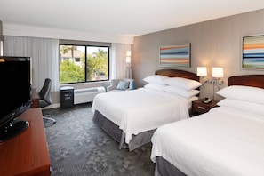 Premium bedding, in-room safe, desk, laptop workspace