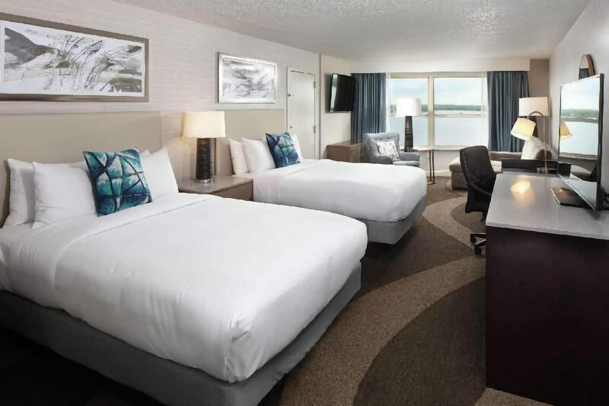 In-room safe, desk, blackout drapes, soundproofing