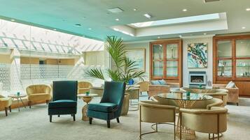 Tratamentos corporais, massagens com pedras quentes