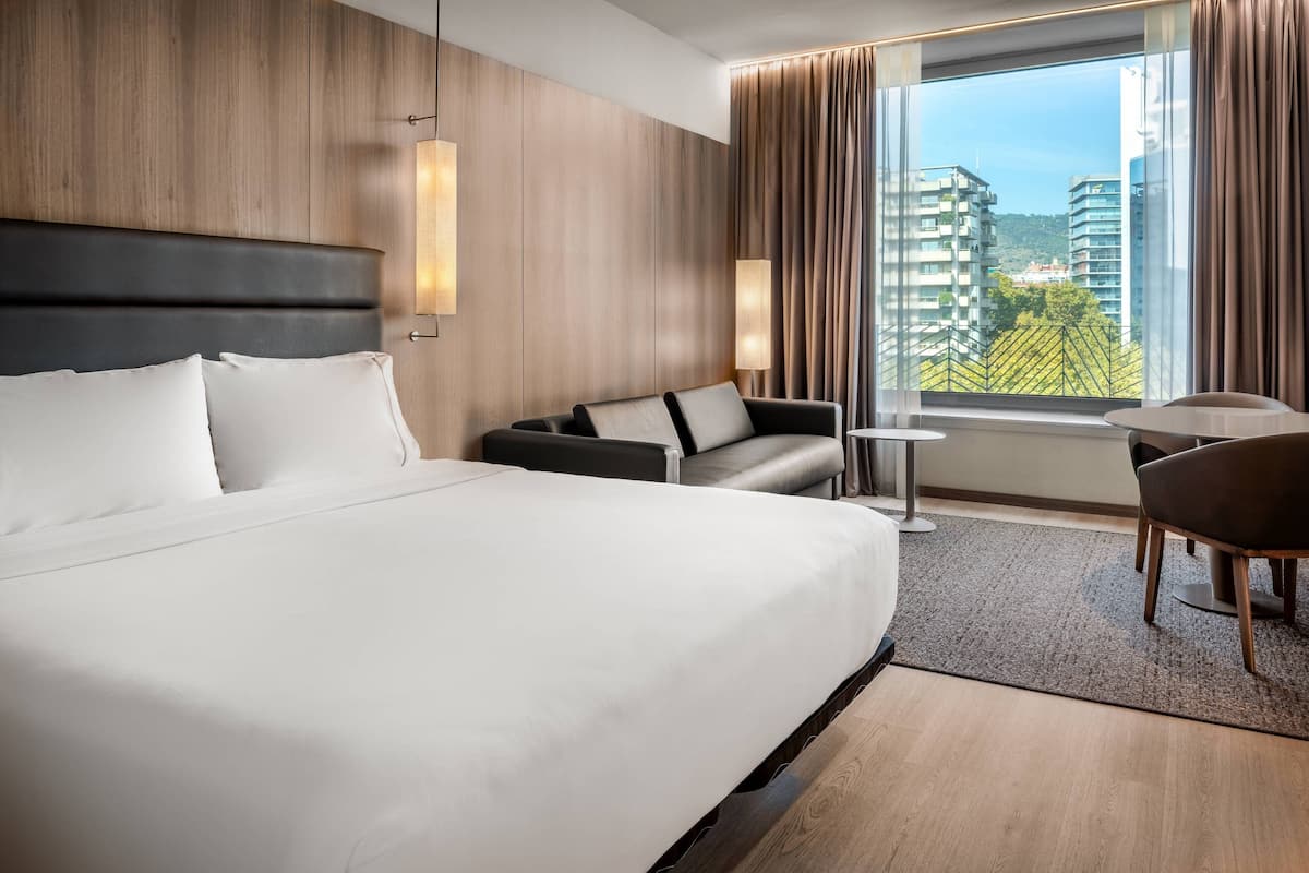 hotel ac diagonal l illa barcelona