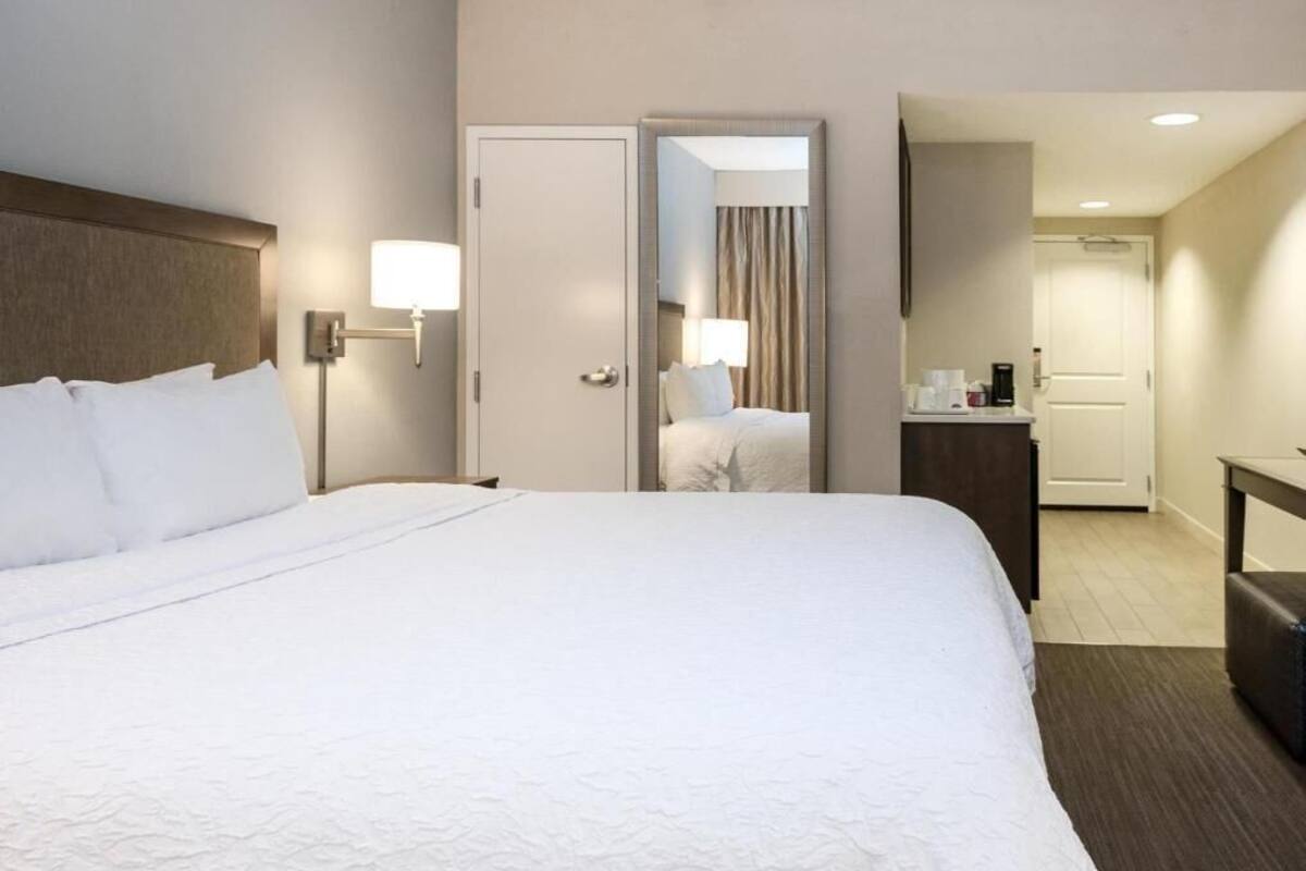 In-room safe, desk, iron/ironing board, free cribs/infant beds