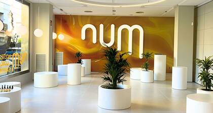 Hotel Num
