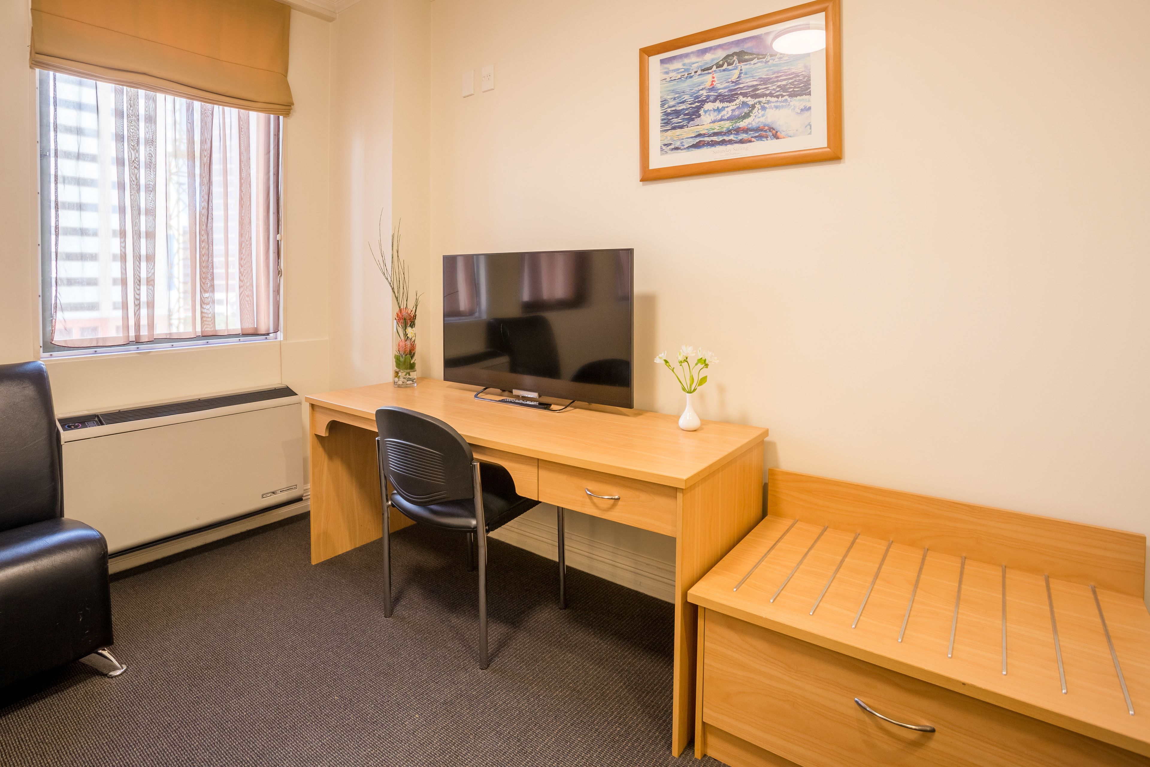 1 bedroom, in-room safe, desk, iron/ironing board