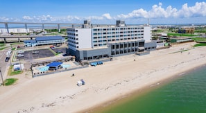 Exterior - DoubleTree by Hilton Corpus Christi Beachfront (Corpus Christi)