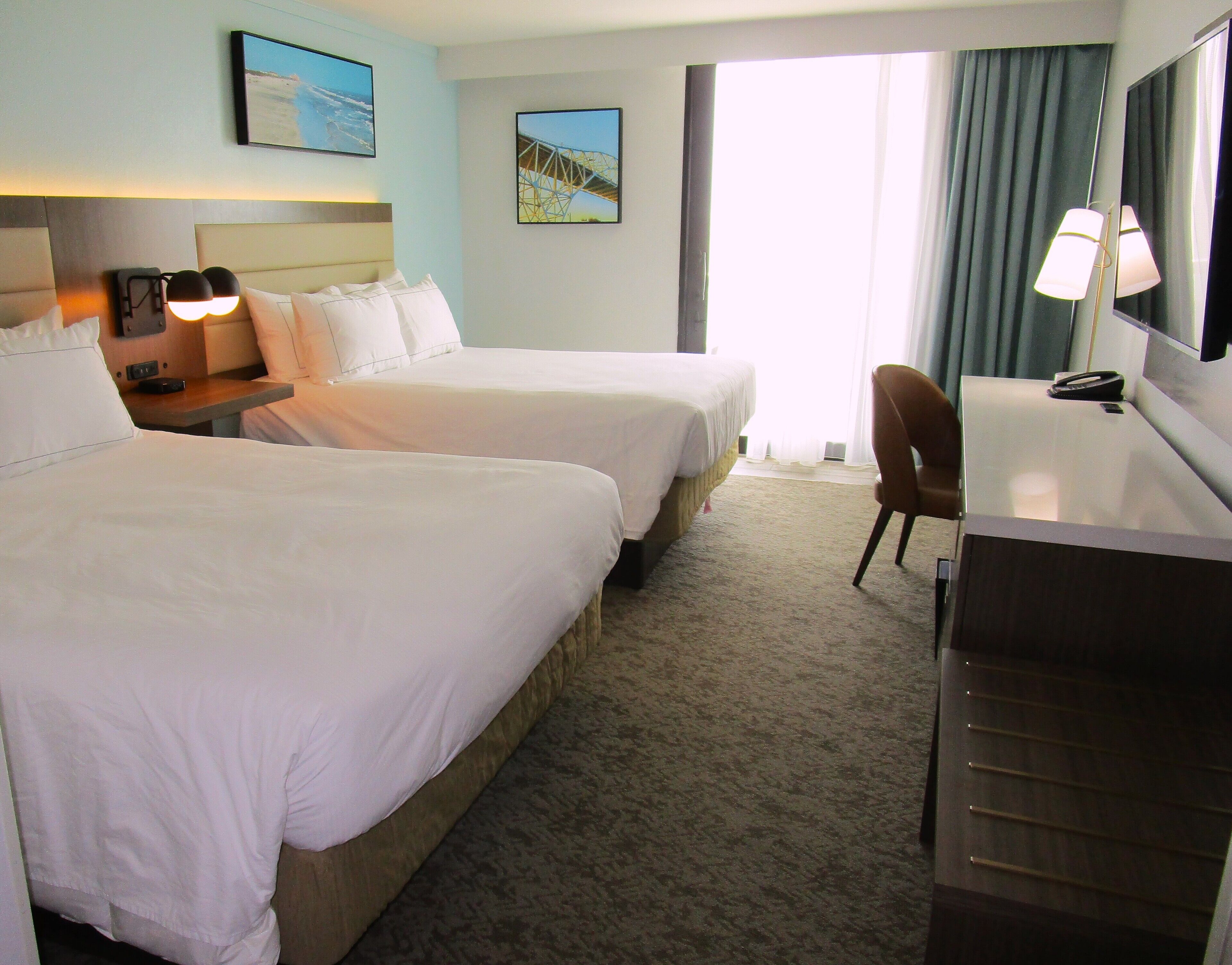 DoubleTree by Hilton Corpus Christi Beachfront Reviews, Deals & Photos