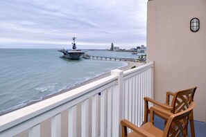 Family Room, 2 Queen Beds, Corner (Premium Full Bay View) | Exterior