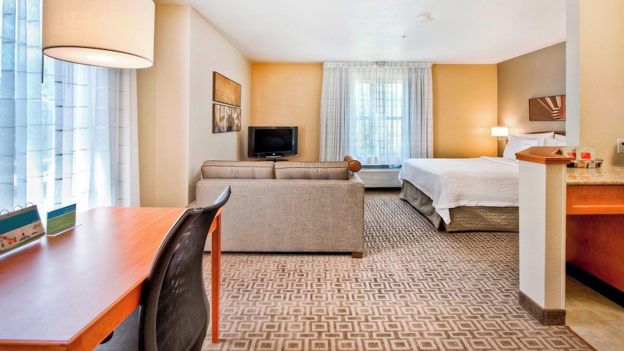 TownePlace Suites by Marriott Raleigh Cary-Weston Parkway