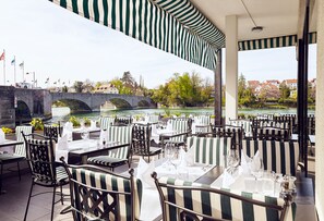 Aperto a colazione, pranzo e cena, cucina mediterranea