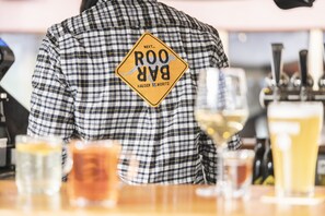 酒吧（店内）