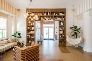 Καθιστικό στο λόμπι