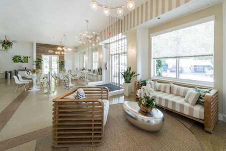 Interior entrance. President Hotel