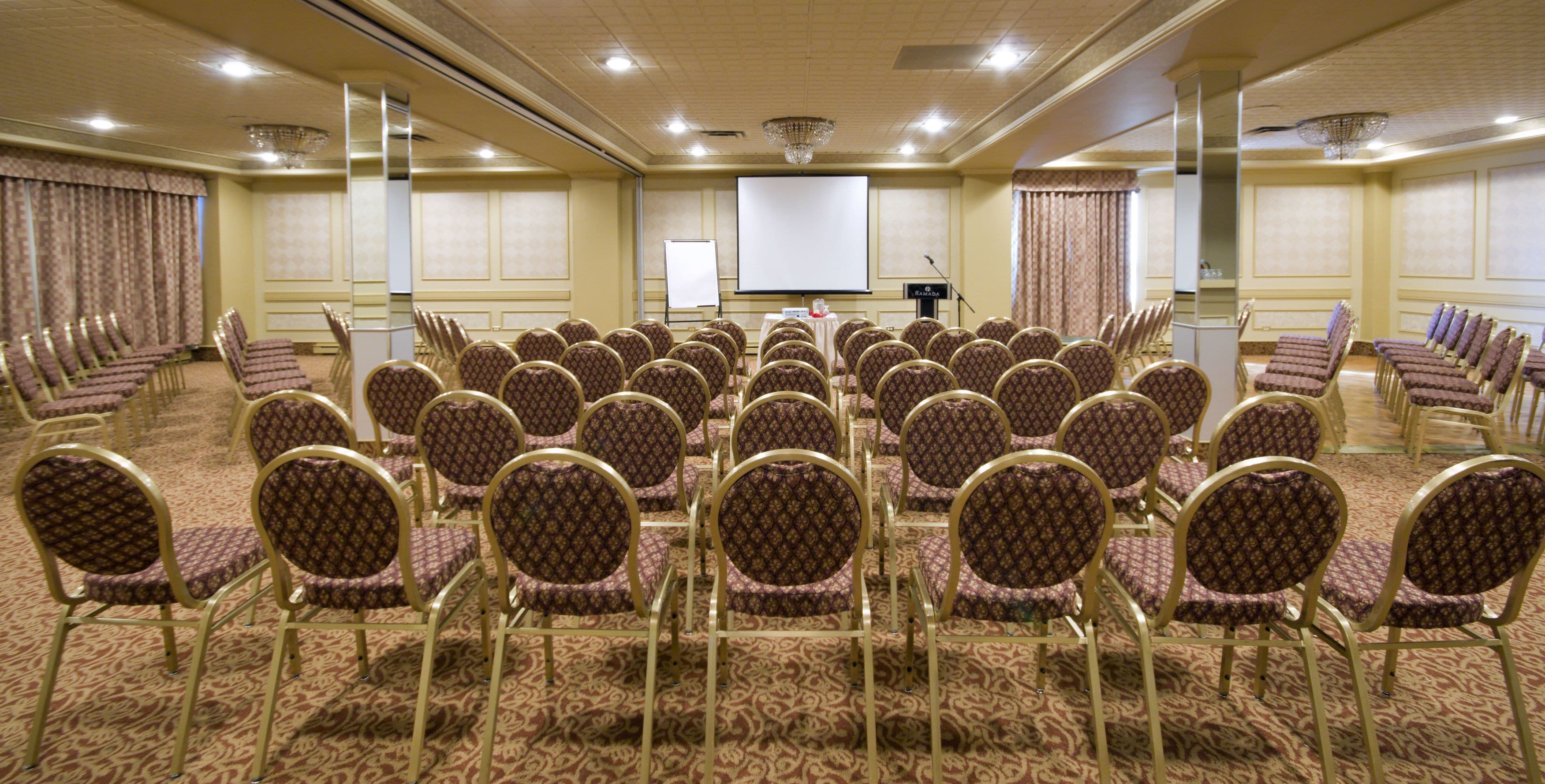 Foto - Ramada by Wyndham St. John's