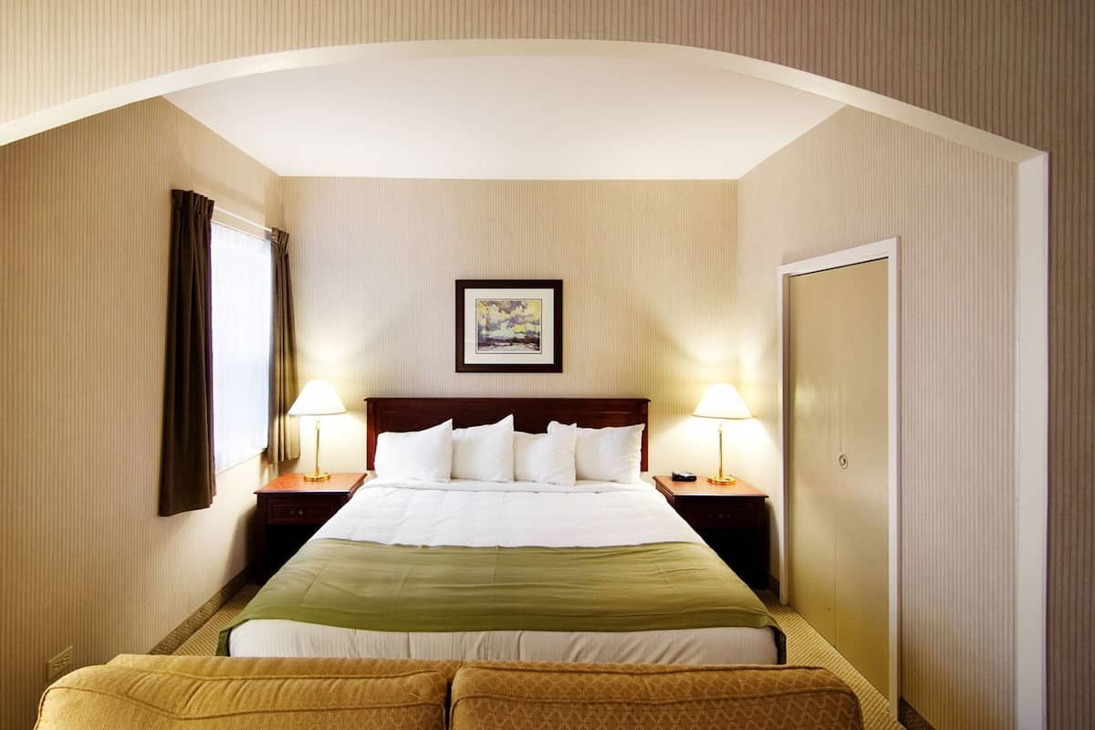 Desk, laptop workspace, blackout curtains, soundproofing