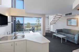 Iron/ironing board, cribs/infant beds, rollaway beds, bed sheets