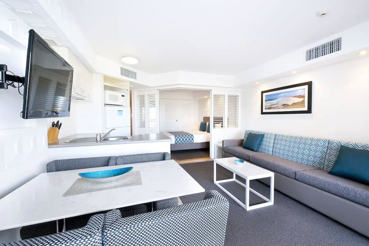Ramada Resort by Wyndham Golden Beach