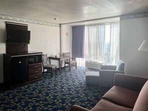 Cortinas blackout y sistema de insonorización 
