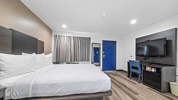Blackout curtains, soundproofing, iron/ironing board, free WiFi