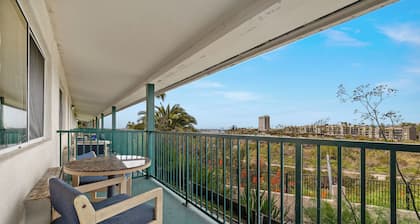Motel 6 Oceanside, CA Marina / Camp Pendleton