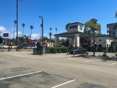 Motel 6 Oceanside, CA Marina / Camp Pendleton