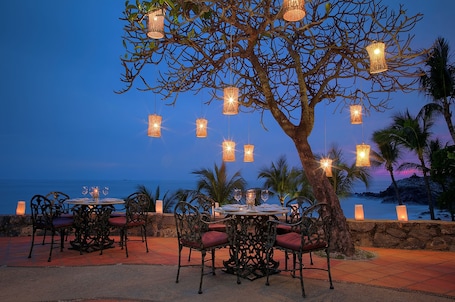 Restaurante. Las Brisas Ixtapa