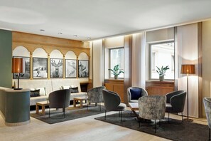 Lobby - Arabella Alpenhotel am Spitzingsee, a Tribute Portfolio Hotel (Schliersee)