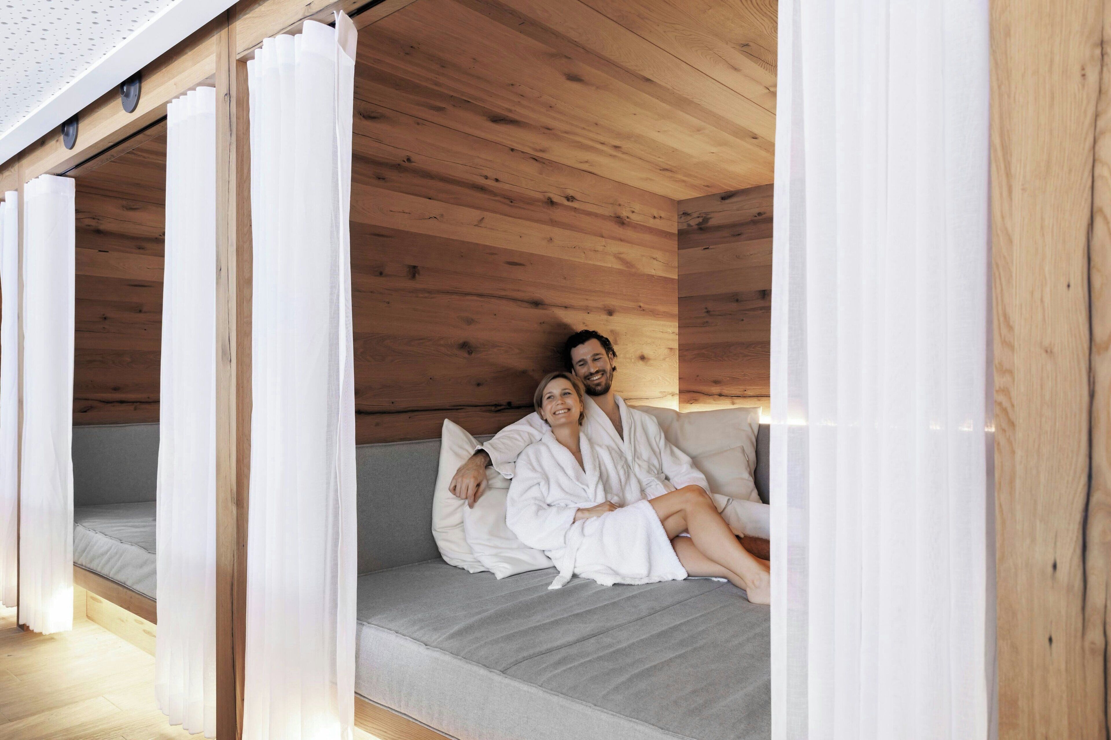 Sauna, Whirlpool, Türkisches Bad/Hamam, Körperbehandlungen