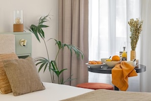 2 bedrooms, in-room safe, soundproofing, iron/ironing board