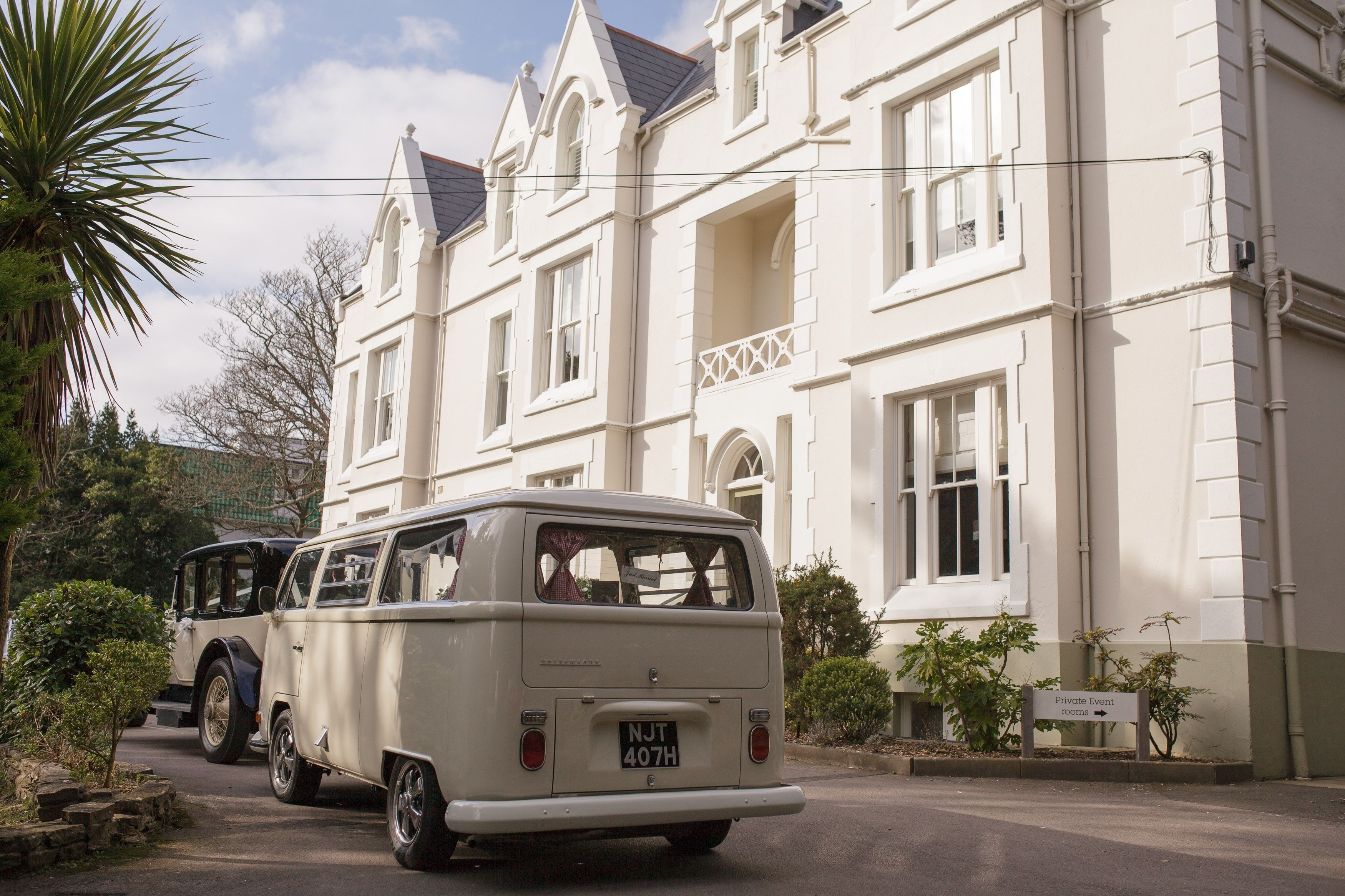 self-parking (surcharge) 10 per day