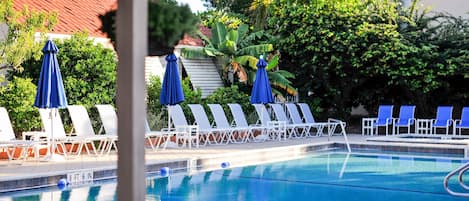 2 outdoor pools, pool umbrellas, sun loungers