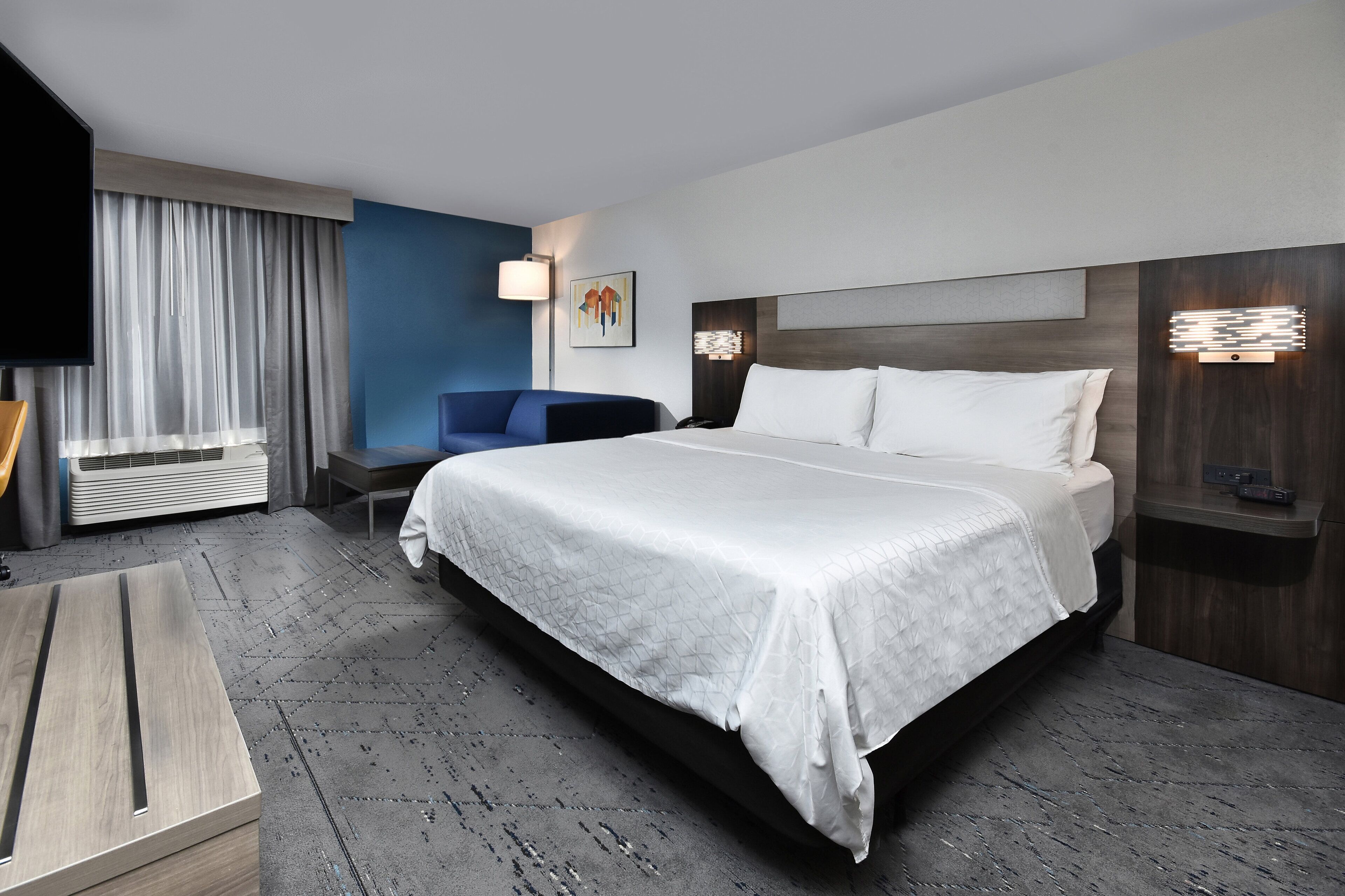 1 bedroom, in-room safe, desk, laptop workspace