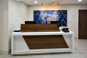 Interior detail - Holiday Inn Express Richmond I-64 Short Pump Area by IHG (Richmond)