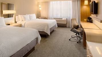 1 camera, biancheria da letto ipoallergenica, una scrivania