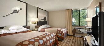 Super 8 by Wyndham Redfield