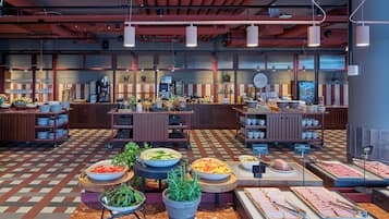 Daily buffet breakfast (SEK 229 per person)