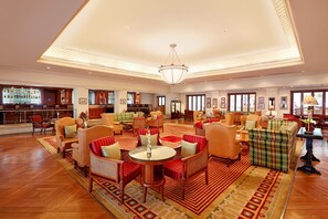 5 restaurants, breakfast, lunch, dinner served; Indian cuisine