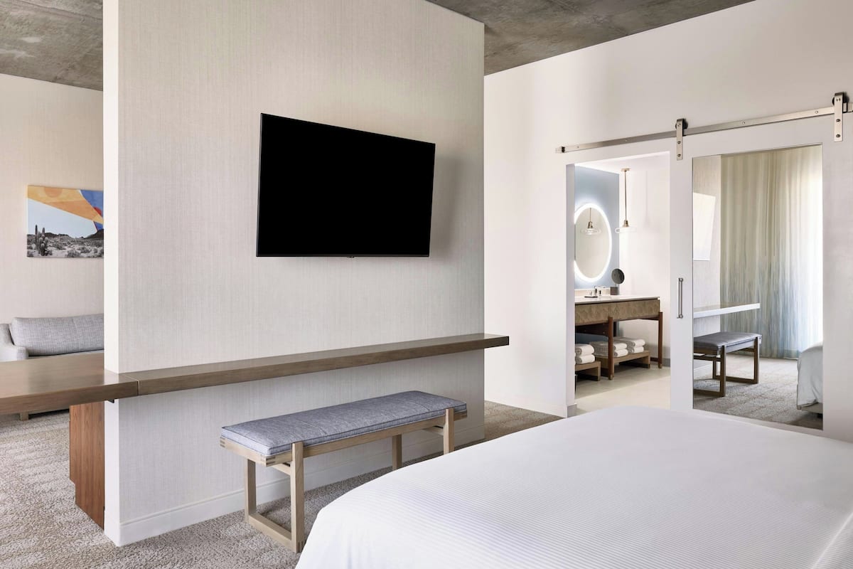 Suite – junior, 1 soverom | Sengetøy i egyptisk bomull, sengetøy av topp kvalitet og dundyner